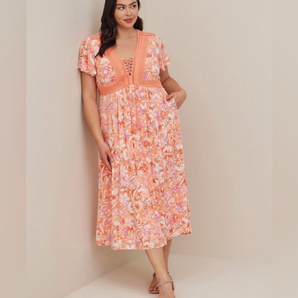 TORRID Crinkle Gauze Floral Tea Length Dress